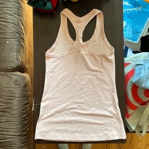 Lululemon Cool Nulu Racerback tank size 6. NWT